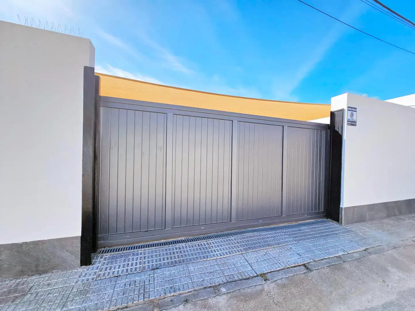 Vista exterior de Casa o chalet en venta en Cartagena con Terraza, Piscina y Amueblado