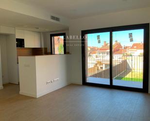 Bedroom of Flat for sale in Terrassa  with Air Conditioner, Heating and Private garden