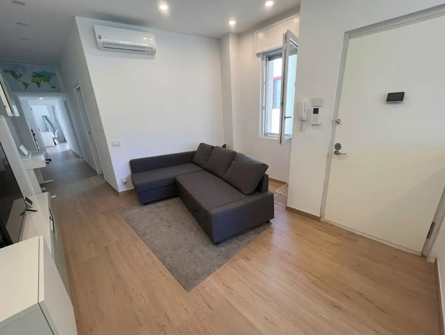 Sala de estar de Apartamento en venta en Marbella con Terraza, Amueblado y Balcón