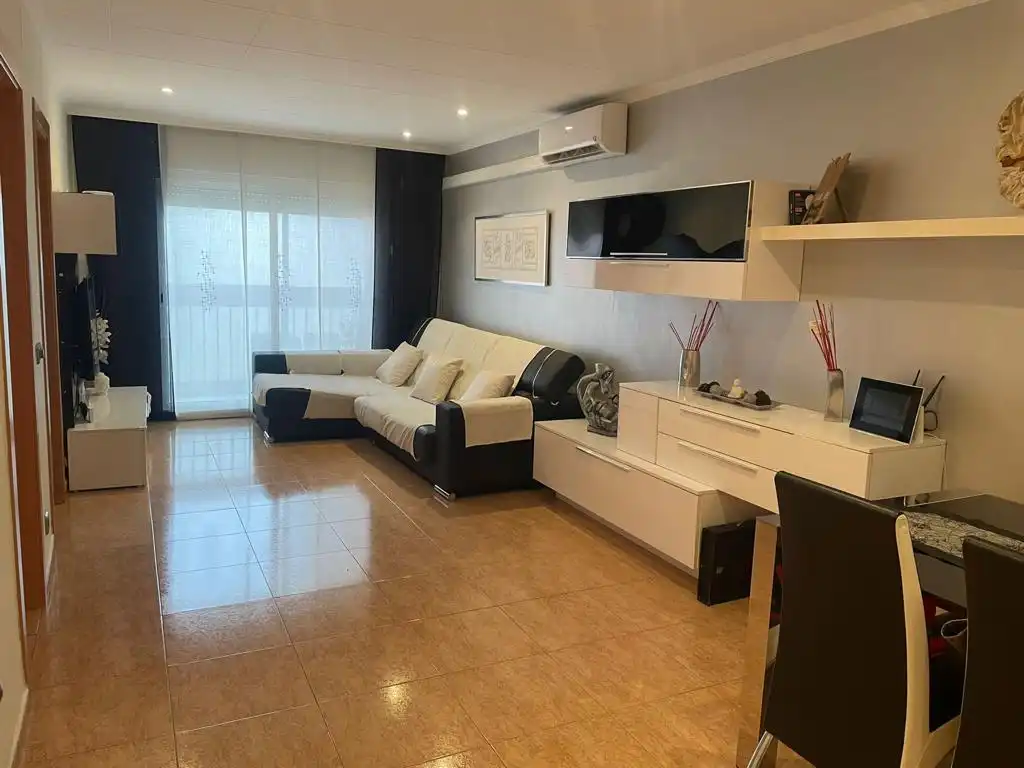 Piso en venta en Rocafonda