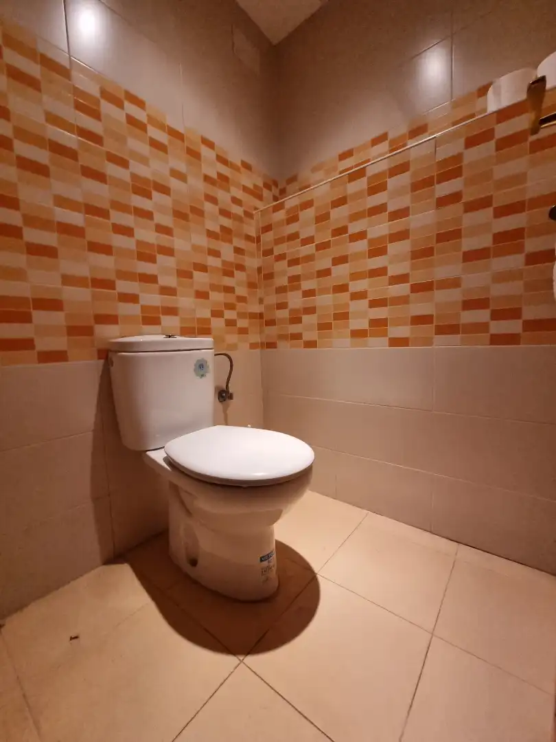 Local comercial en alquiler en Calle de José María Usandizaga 16, imagen 5