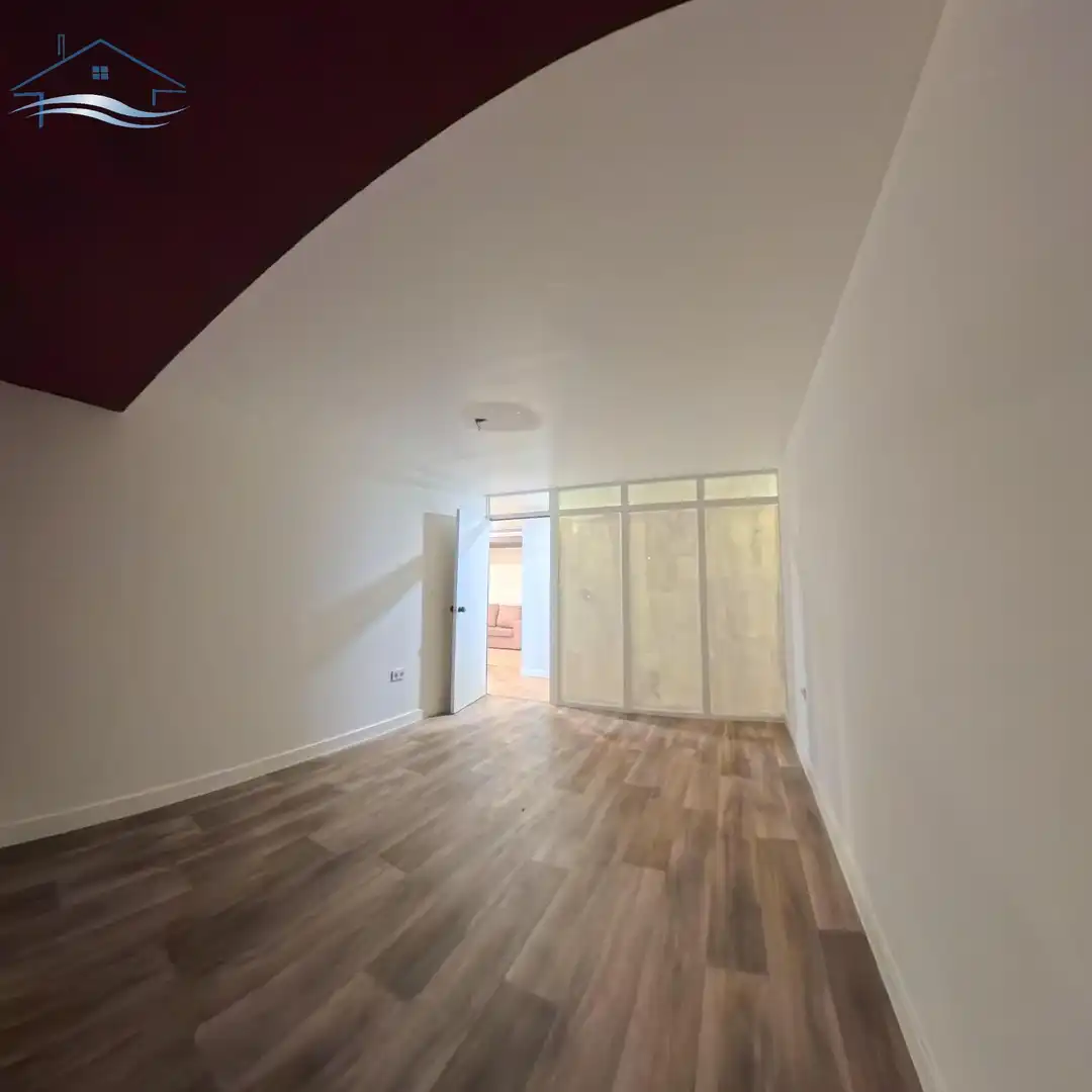 Büro zur Miete in Alicante / Alacant mit Klimaanlage und Heizung