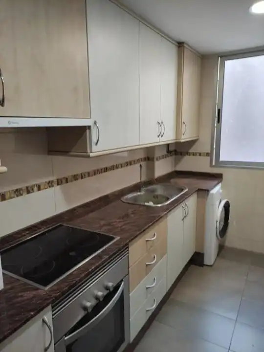 Kitchen of Flat for rent in Valencia  with Air Conditioner, Furnished and Oven