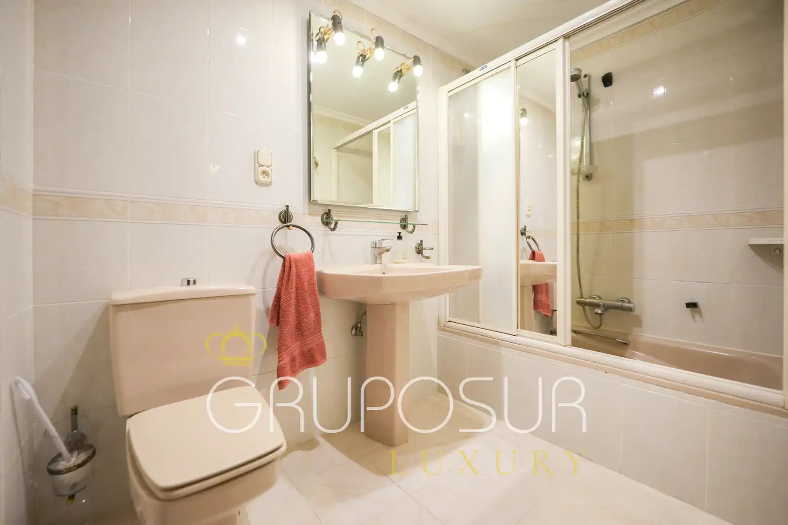 Maison mitoyenne avec piscine à vendre à Calle Mariano de los Cobos 76, imagen 40