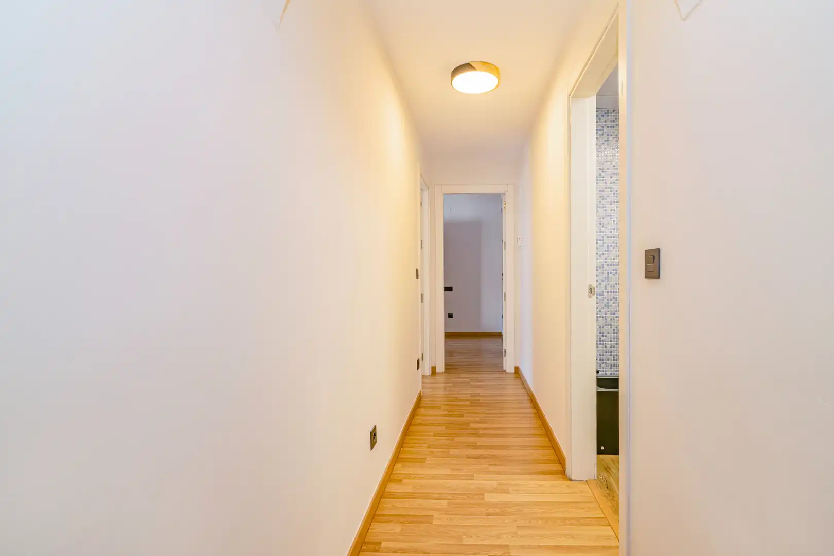 Wohnung zum Verkauf in Armilla mit Balkon und Gemeinschaftspool
