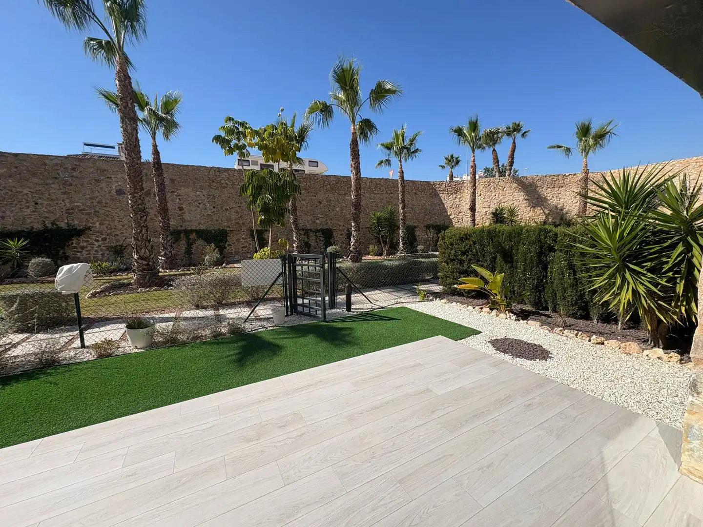 Planta baja en venta en Los Almendros