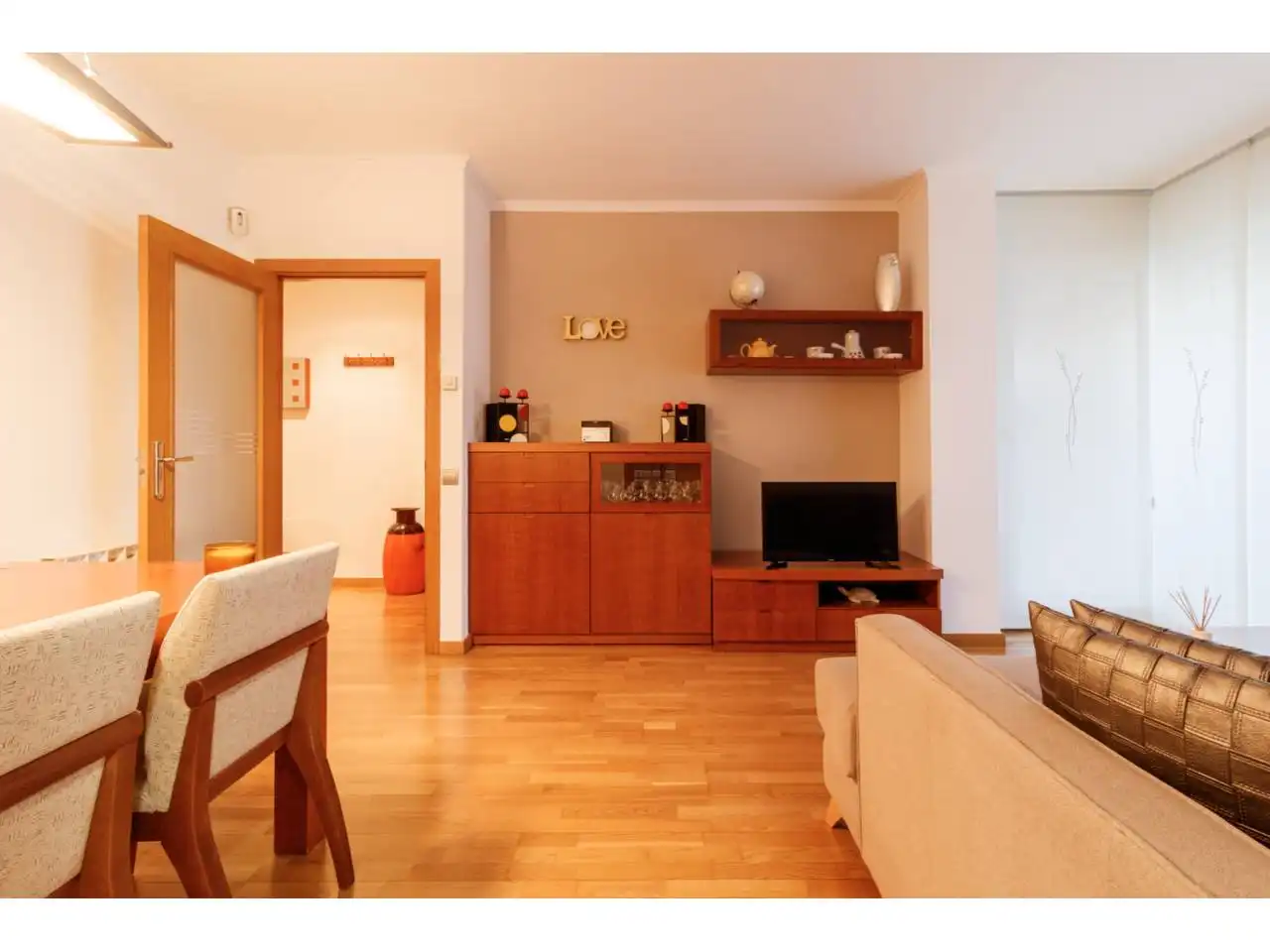 Living room of Flat for sale in Castelldefels  with Heating, Private garden and Parquet flooring