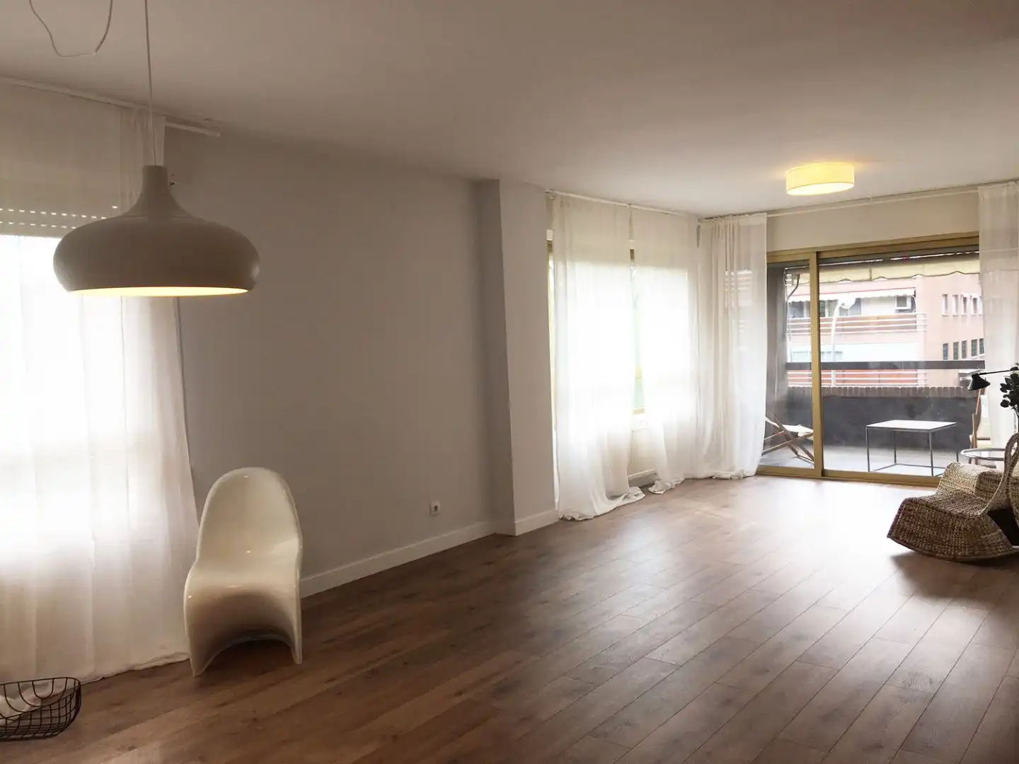 Wohnzimmer von Wohnung zum Verkauf in  Madrid Capital mit Klimaanlage und Terrasse