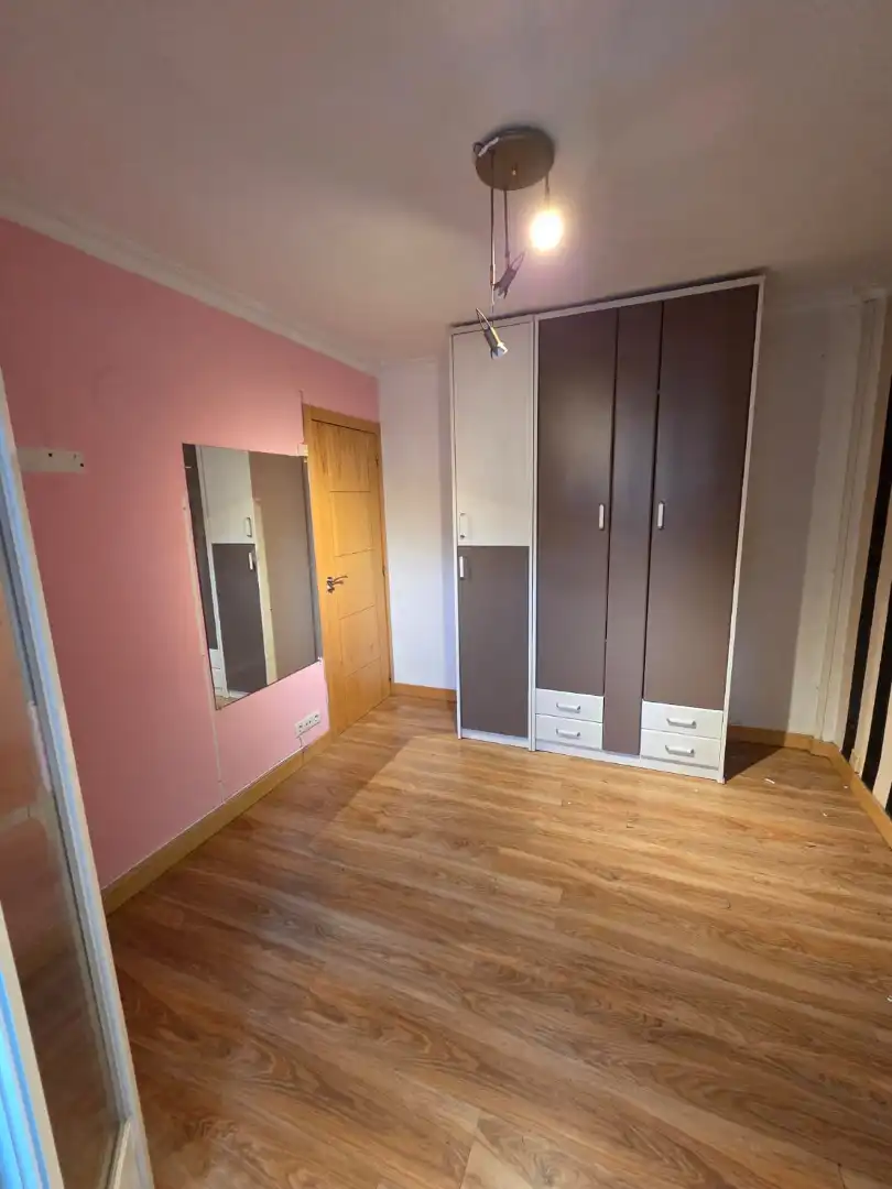 Habitación de Piso en venta en Carabanchel