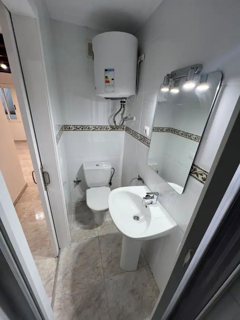 Attic for rent in Carrer de Sant Antoni, Centre