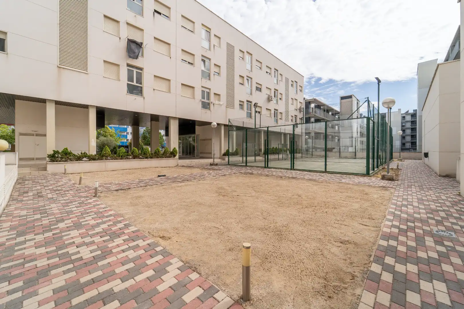 Parkplatz von Wohnung zum Verkauf in Móstoles mit Klimaanlage, Heizung und Abstellraum