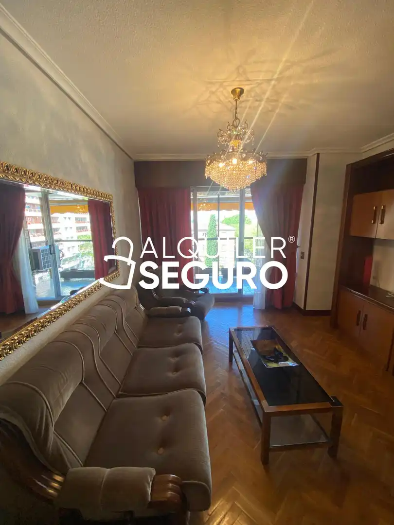 Sala d'estar de Pis de lloguer en Guadalajara amb Aire condicionat, Calefacció i Terrassa