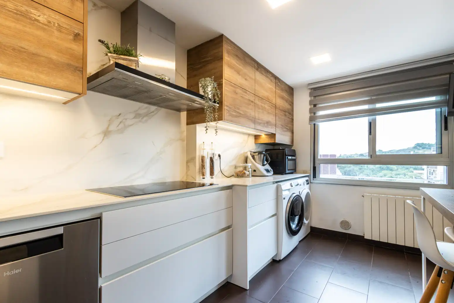 Kitchen of Attic for sale in Ponent