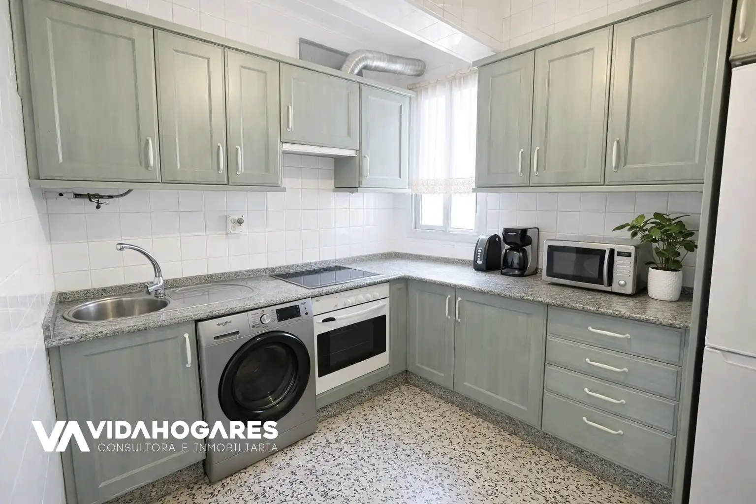 Kitchen of Flat for sale in Rota  with Air Conditioner and Terrace