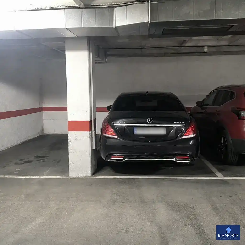 Parking de Piso en venta en Gozón con Calefacción, Microondas y Balcón