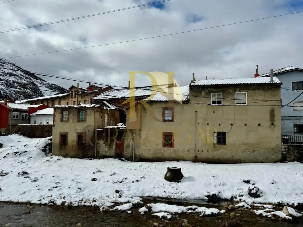 Casa en venda a La Pola de Gordón, imagen 4