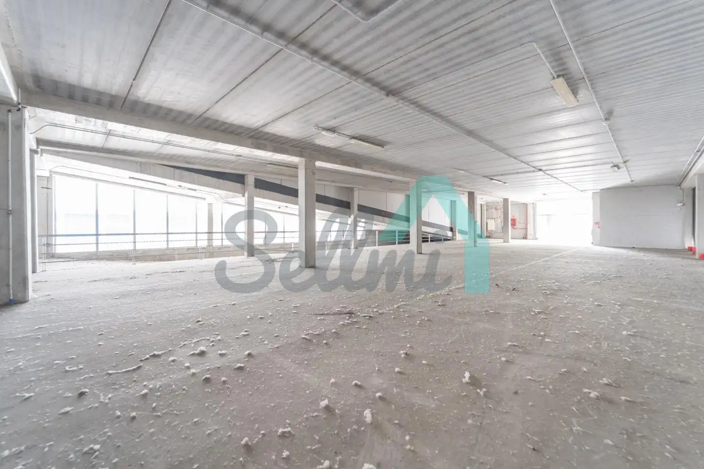 Nave industrial en venta en Oviedo 