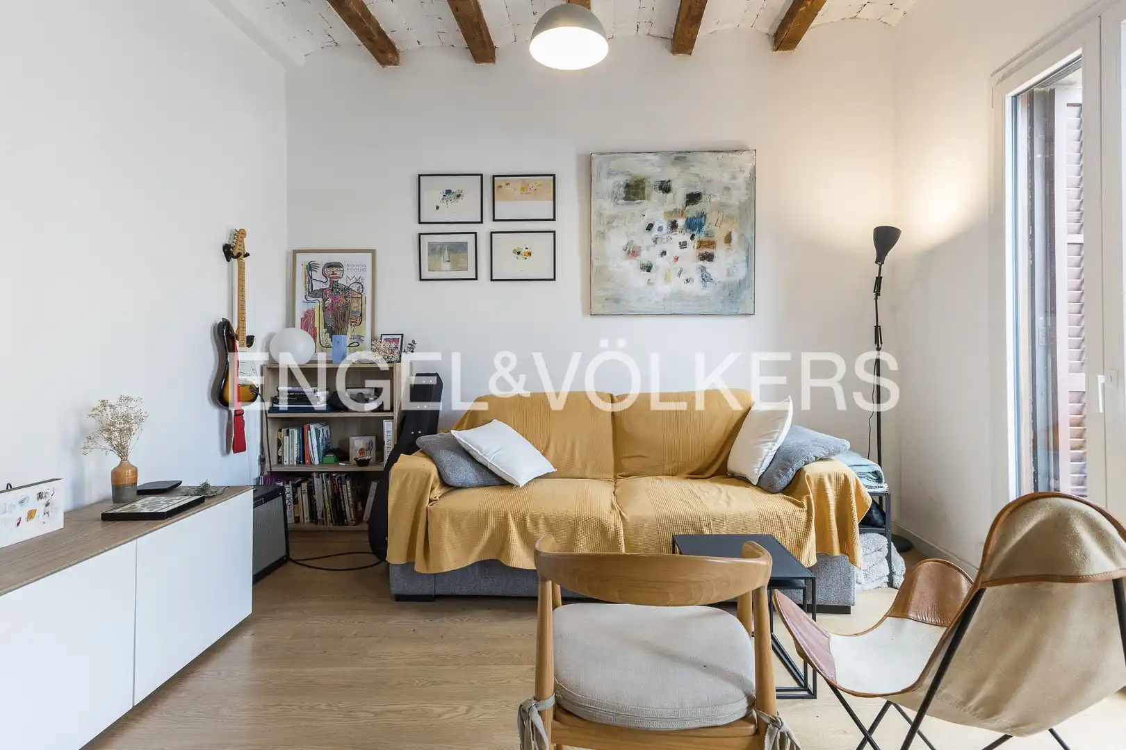 Sala de estar de Piso en venta en Barcelona con Calefacción, Parquet y Balcón