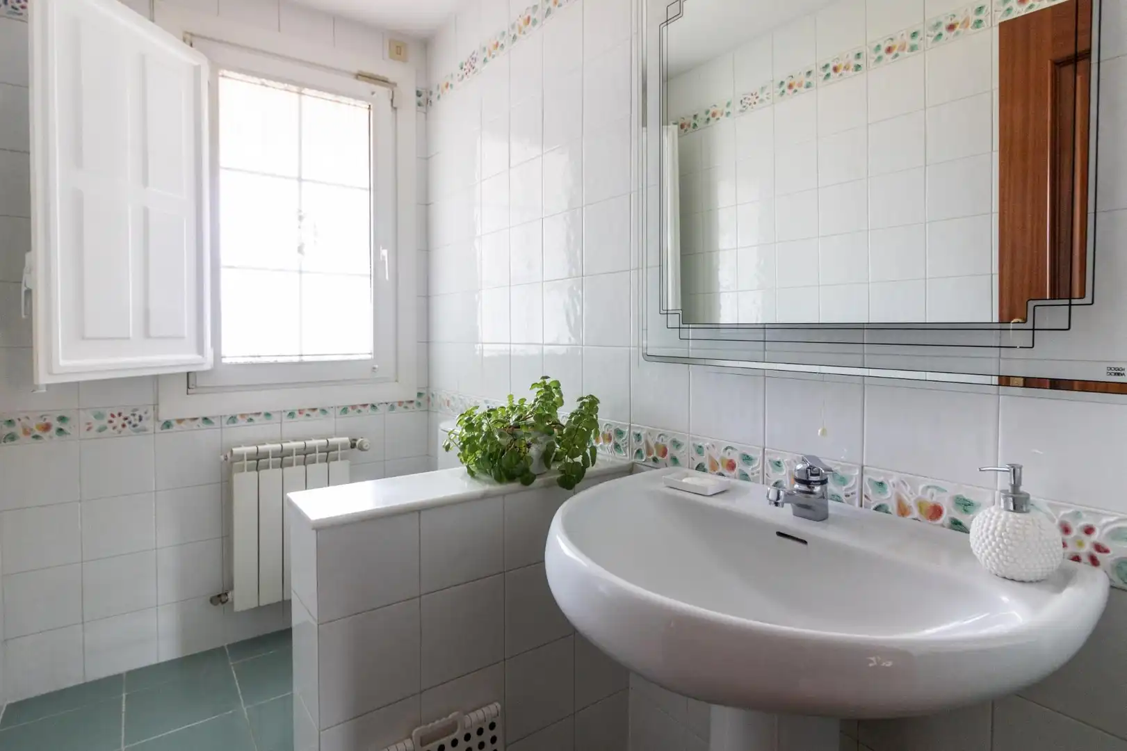 Baño de Casa o chalet en venta en A Coruña Capital  con Jardín privado, Terraza y Trastero