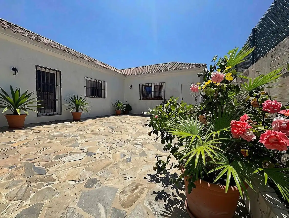 Vista exterior de Casa o xalet en venda en Tarifa amb Jardí privat i Terrassa