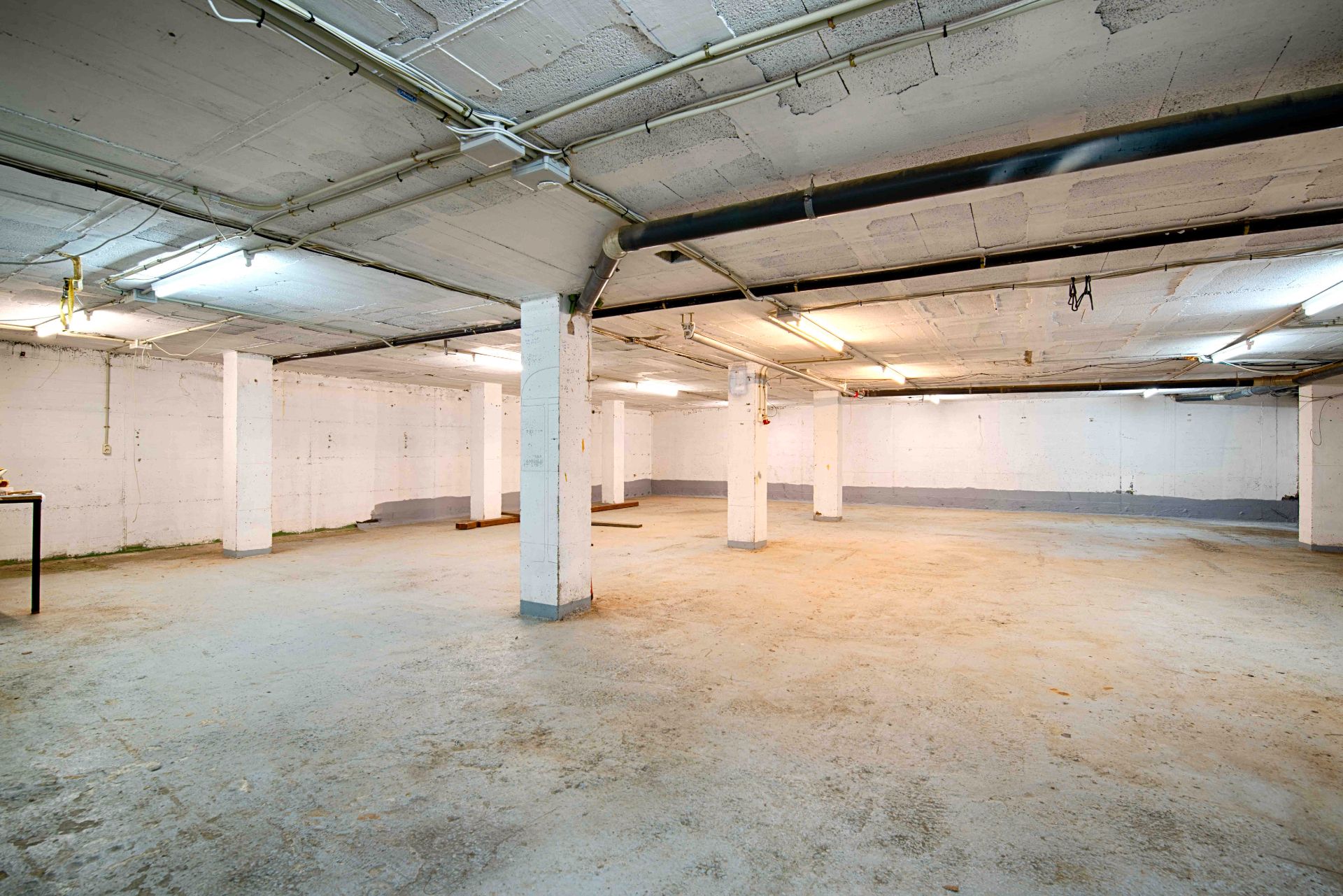 Nau industrial en venda en Empuriabrava