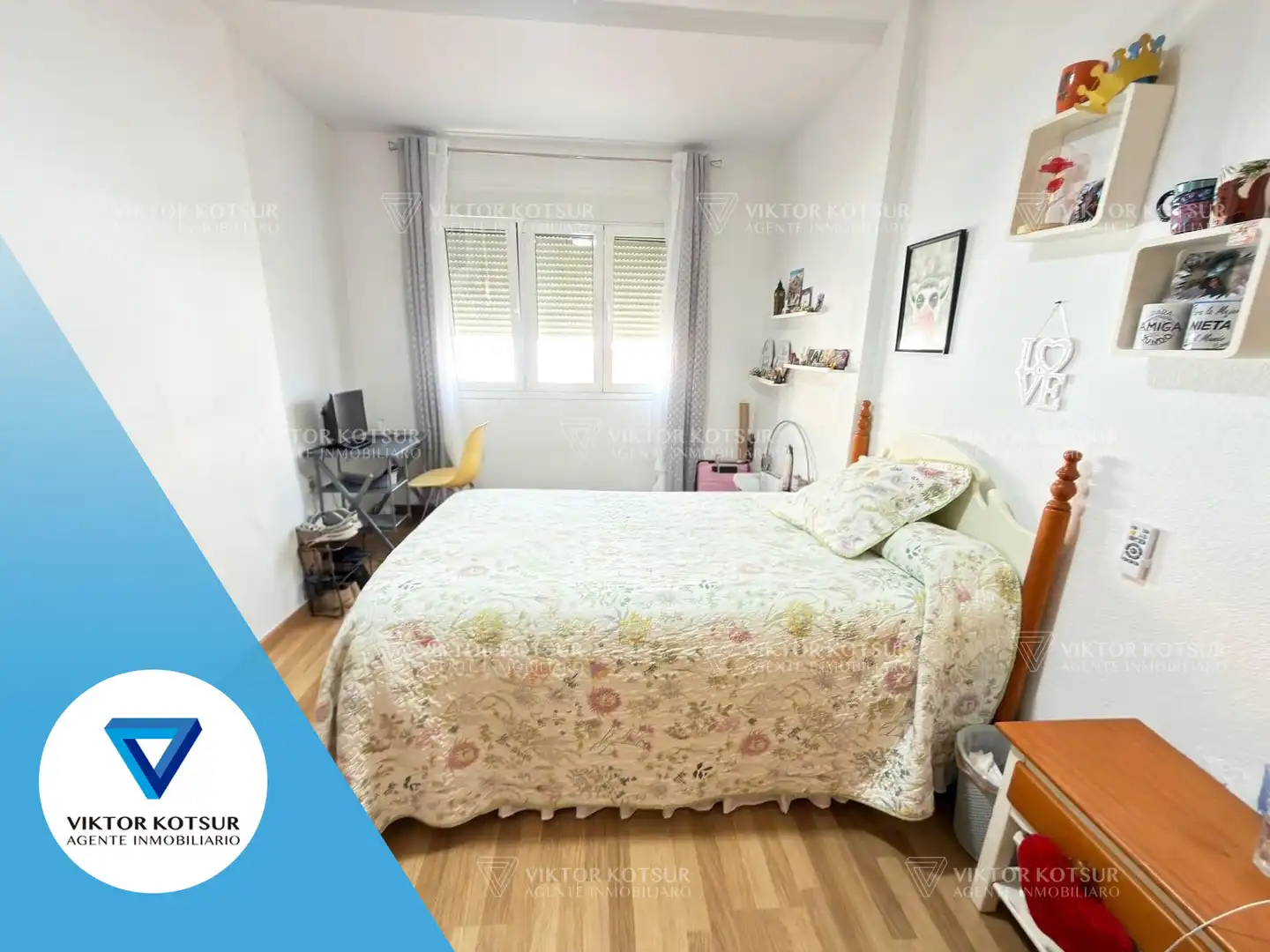 Bedroom of Detached homes for sale in Roquetas de Mar  with Air Conditioner, Terrace and Storage room