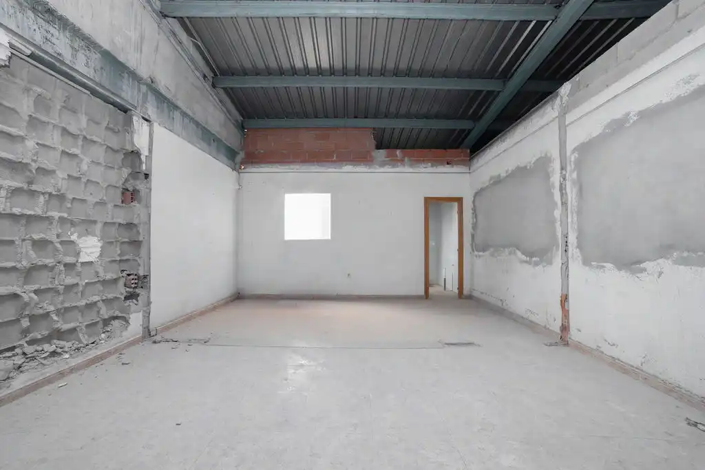 Nave industrial en venta en Elda