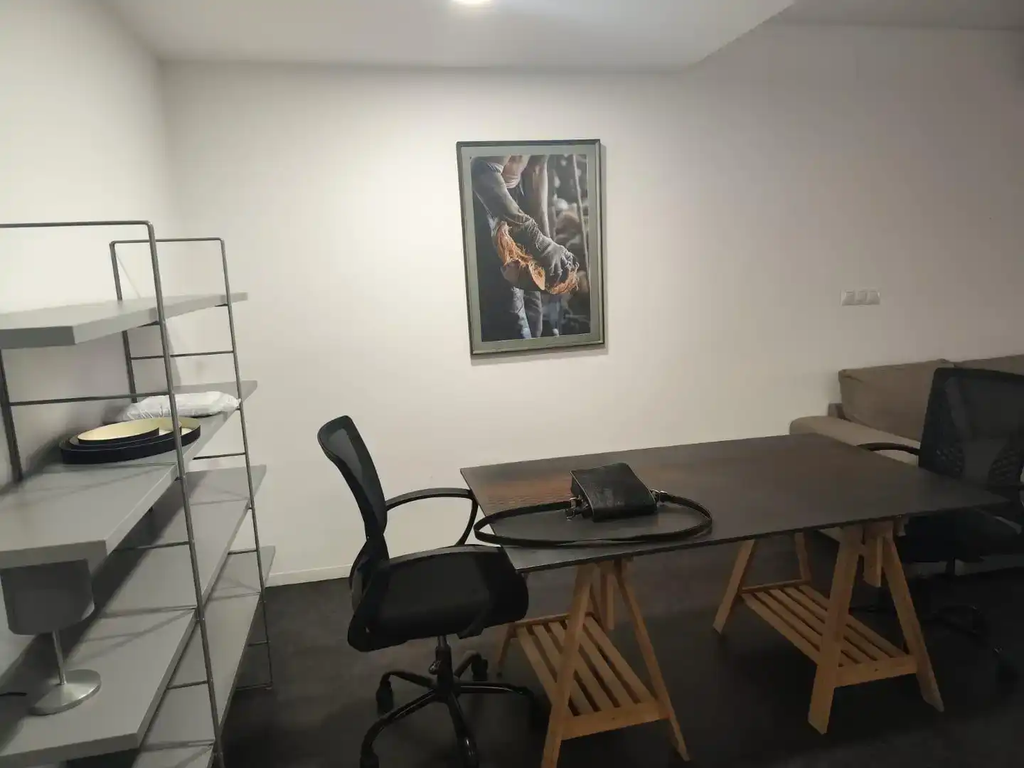 Wohnung zur Miete in Torremolinos mit Klimaanlage, Privatgarten und Abstellraum