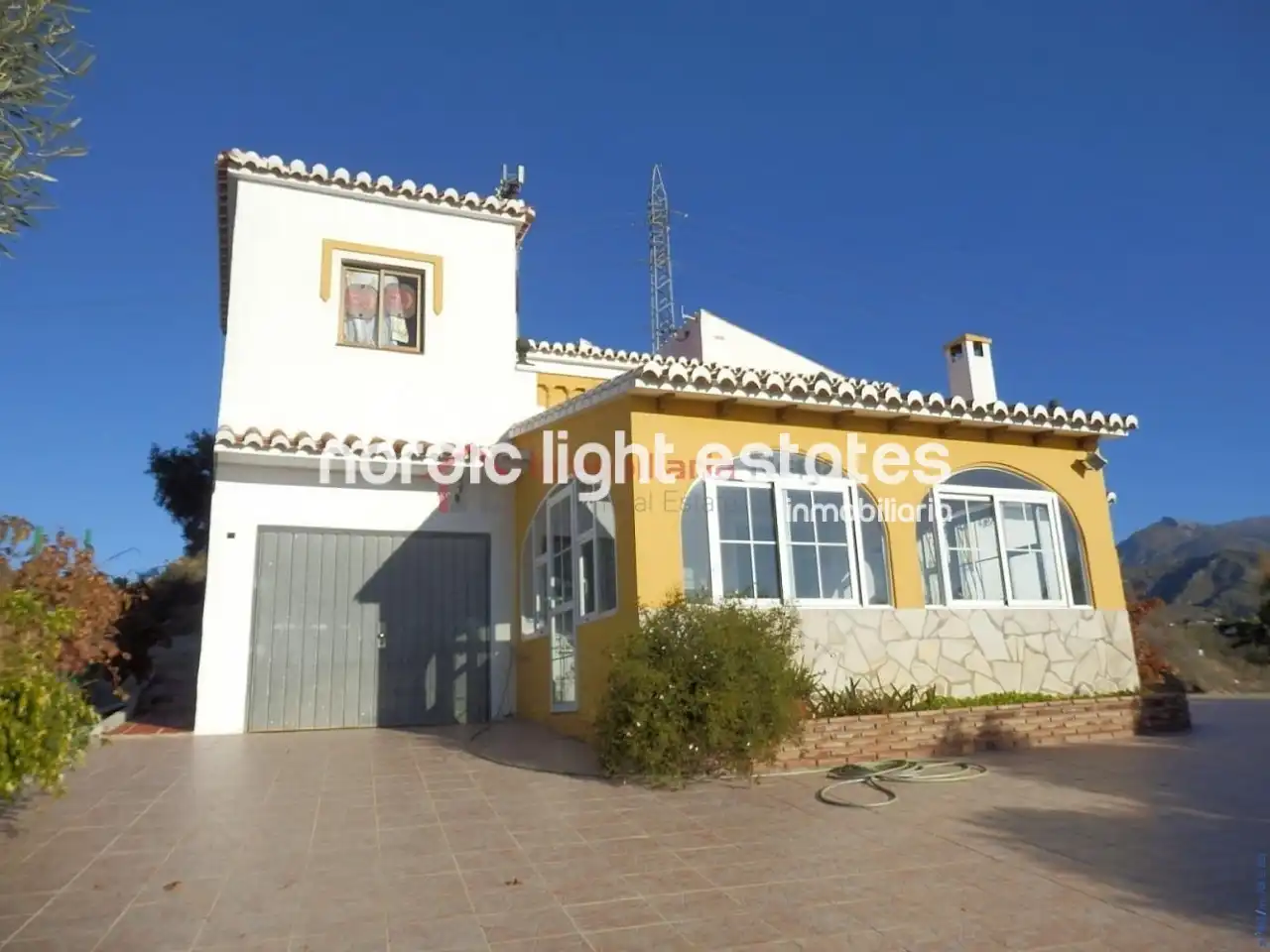 Casa con piscina en venta en Frigiliana, imagen 2