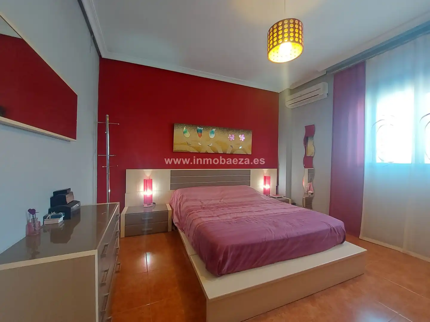Habitación de Dúplex en venta en Baeza con Aire acondicionado, Calefacción y Terraza