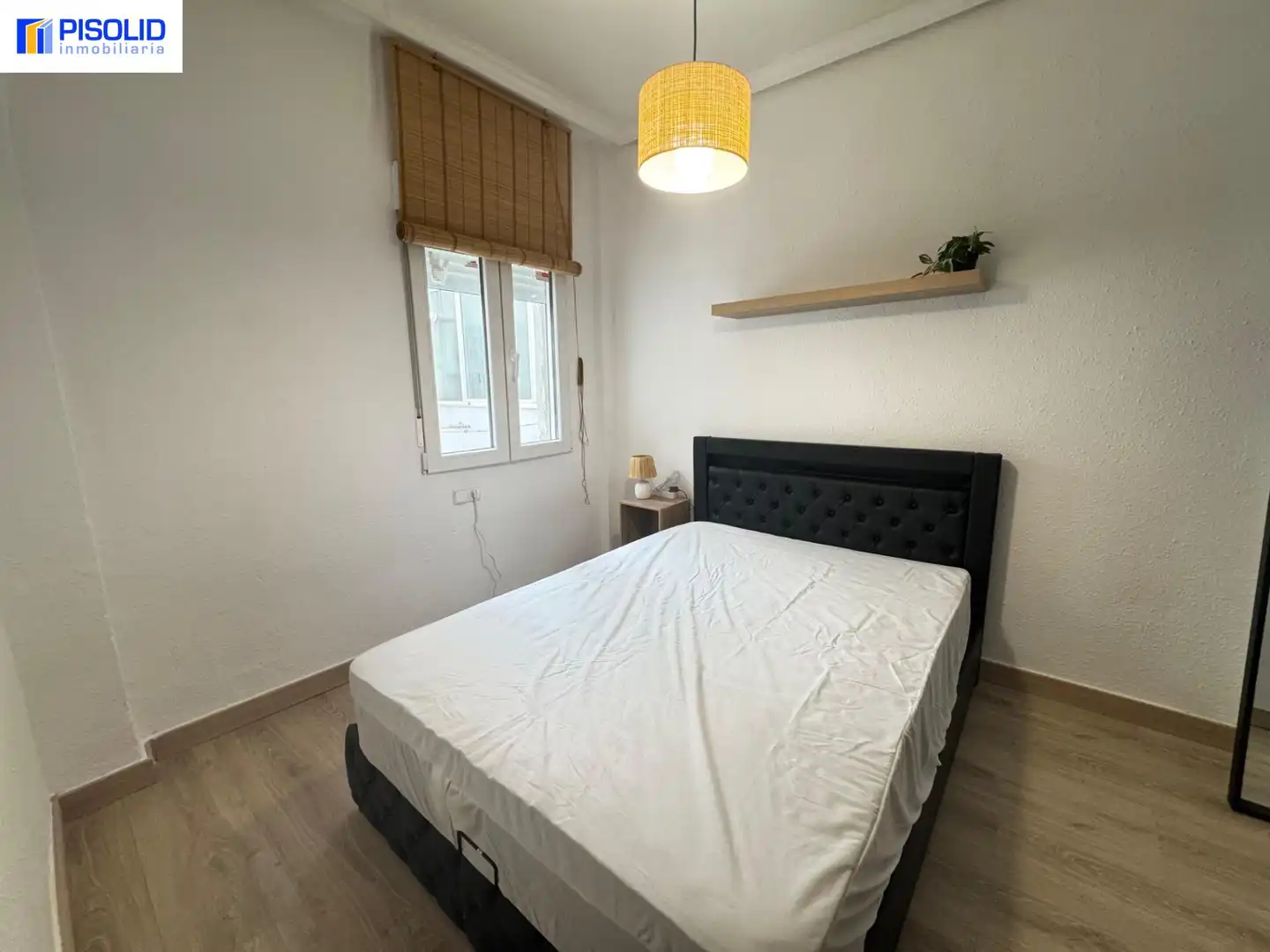 Bedroom of Flat for rent in Valladolid  with Heating and Furnished