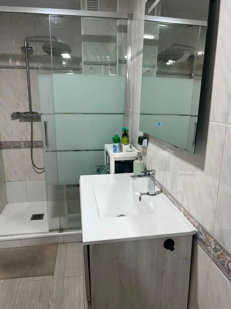 Bathroom of Flat for sale in  Logroño  with Heating, Terrace and Balcony