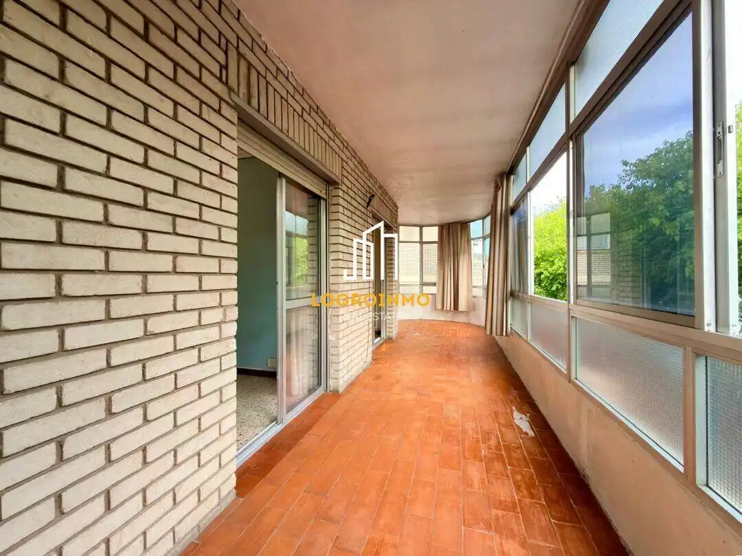 Terrasse von Wohnung zum Verkauf in  Logroño mit Heizung und Terrasse