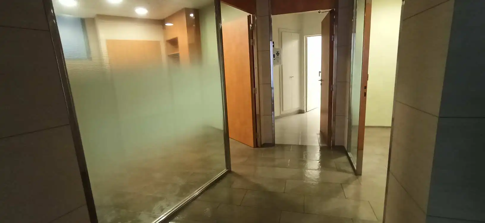 Local comercial en venda a Av Cataluña, imagen 8