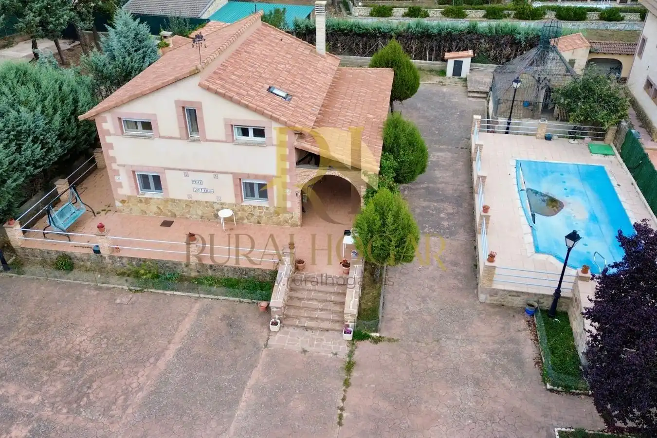Exterior view of Houses for sale in Molina de Aragón  with Private garden, Parquet flooring and Storage room