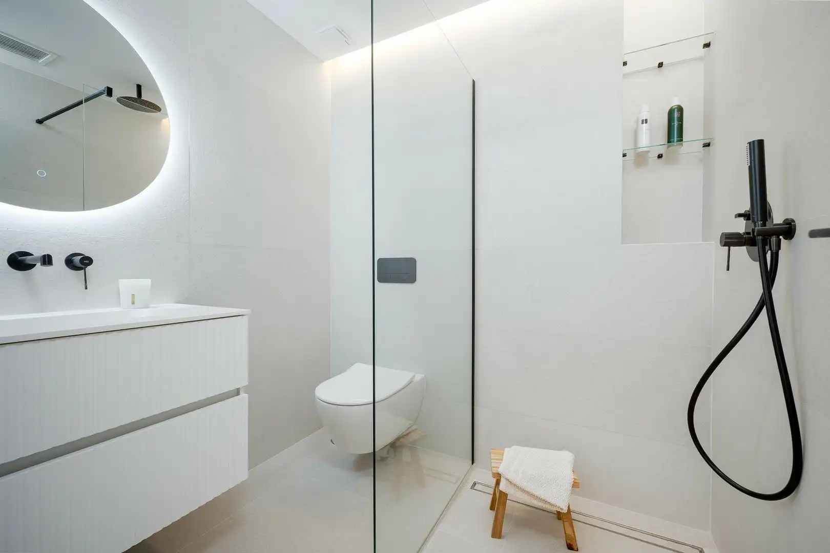 Baño de Planta baja en venta en Benahavís con Aire acondicionado, Calefacción y Jardín privado
