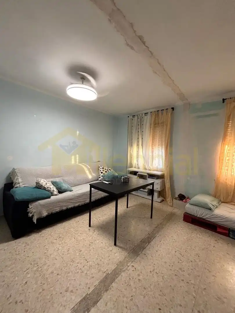 Habitación de Piso en venta en Sevilla