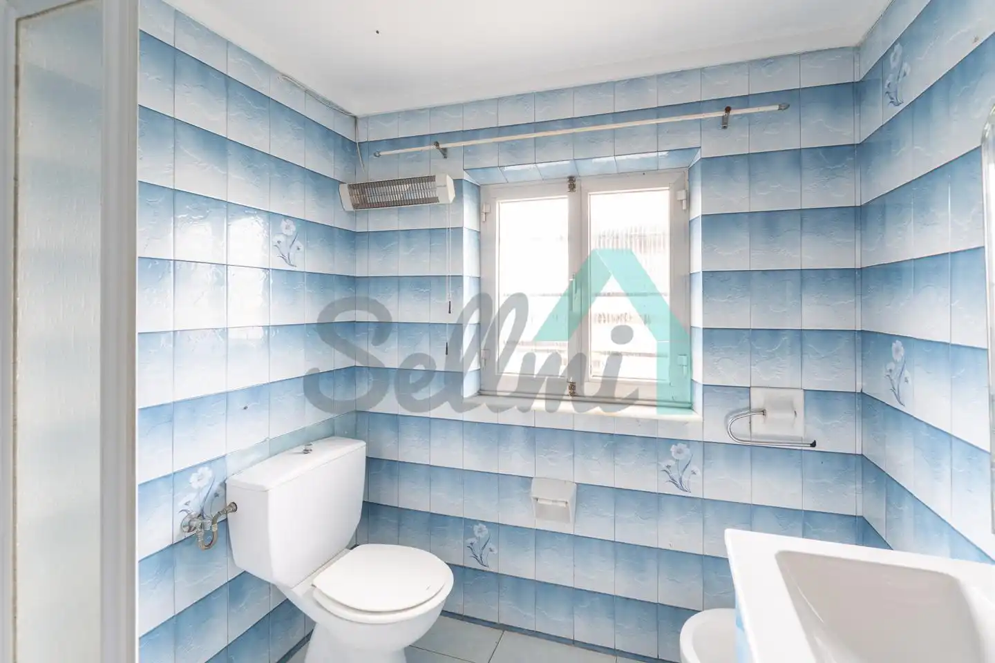 Houses for sale in Camín de Campo Mingo, Cudillero