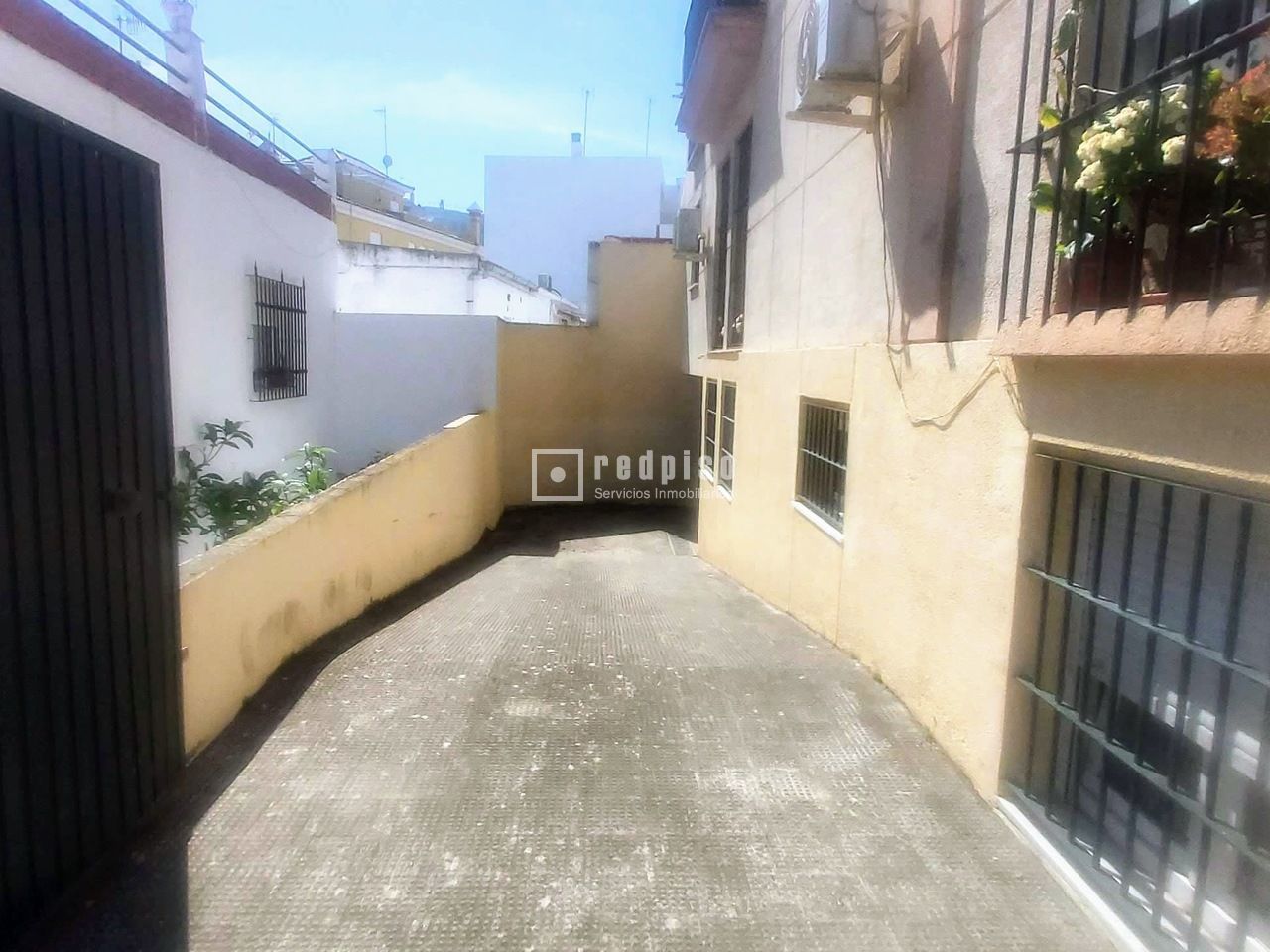 Vista exterior de Oficina en venda en Sanlúcar de Barrameda