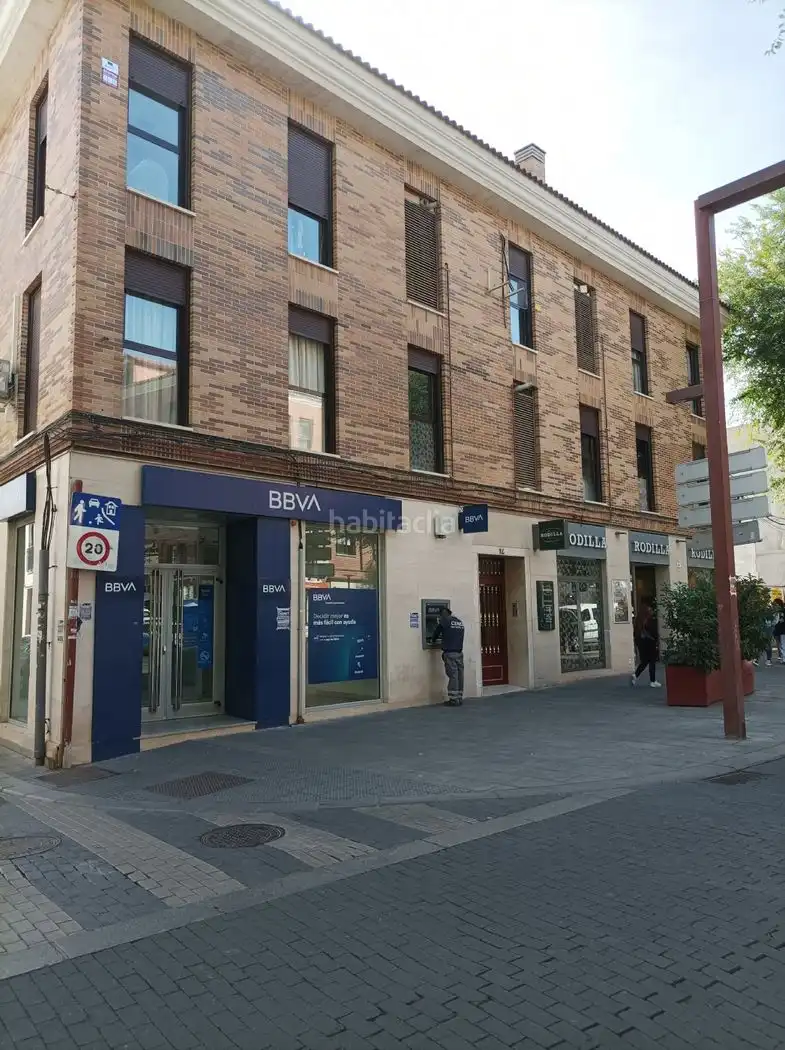 Motorradstellplatz zur Miete in Calle Estrella de Elola 14, imagen 2