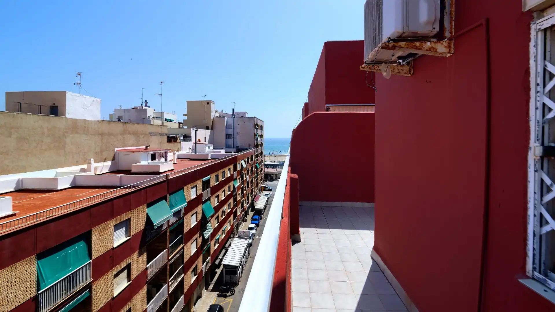 Exterior view of Attic for sale in Sagunto / Sagunt  with Air Conditioner, Heating and Terrace