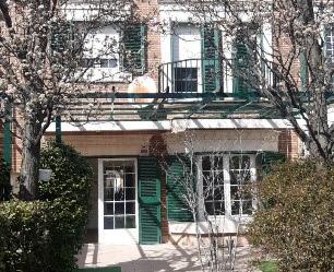 Exterior view of Single-family semi-detached to rent in La Moraleja  with Air Conditioner and Terrace