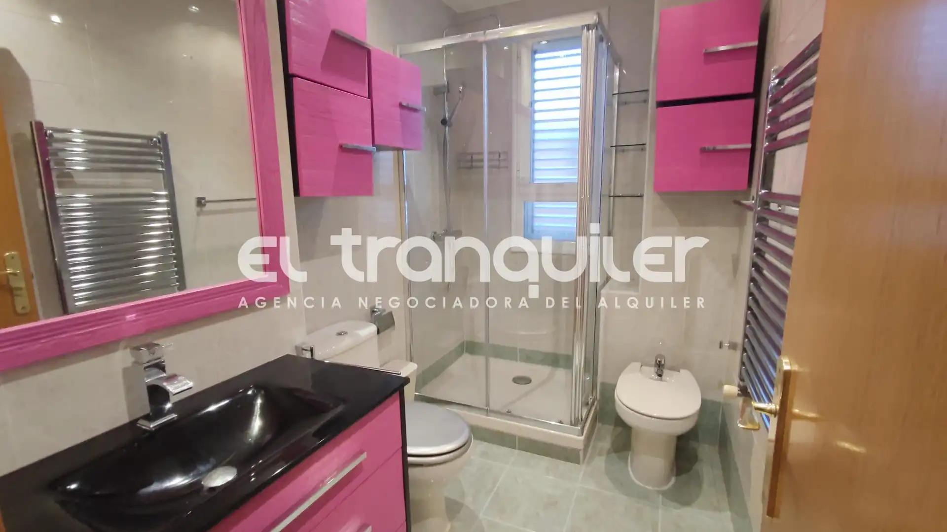 Bany de Àtic de lloguer en Madrid amb Aire condicionat, Parquet i Terrassa