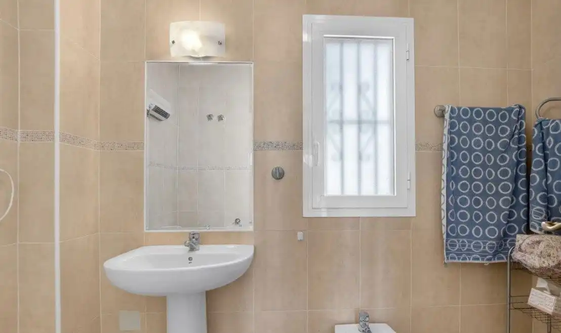 Maison mitoyenne avec piscine à vendre à N/A, imagen 15