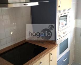 Kitchen of Flat to rent in  Sevilla Capital  with Air Conditioner and Balcony