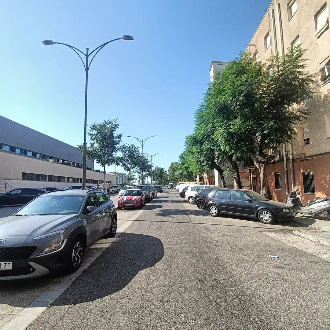 Vista exterior de Piso en venta en Sabadell