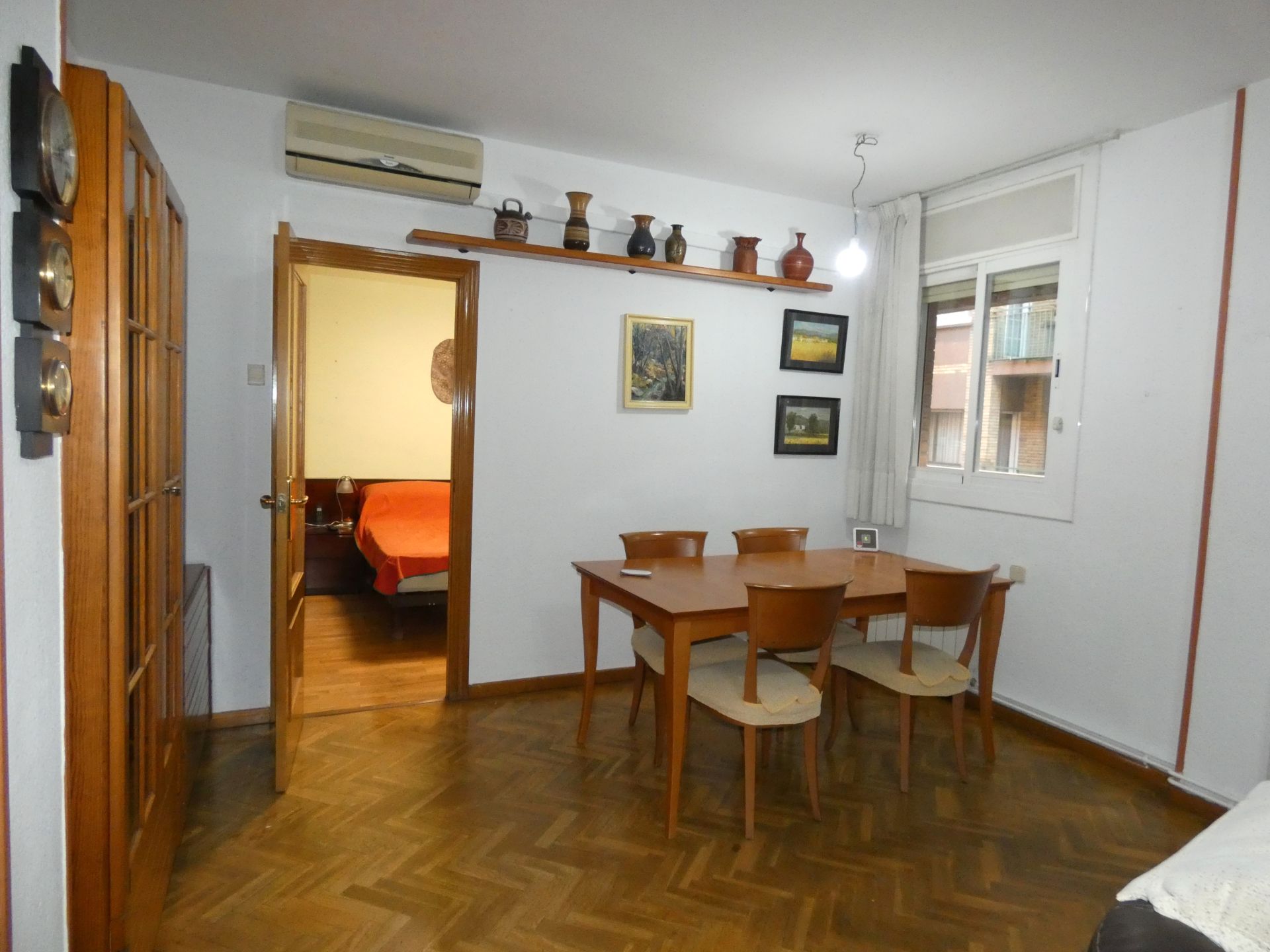Dining room of Flat for sale in Cornellà de Llobregat  with Air Conditioner, Heating and Parquet flooring