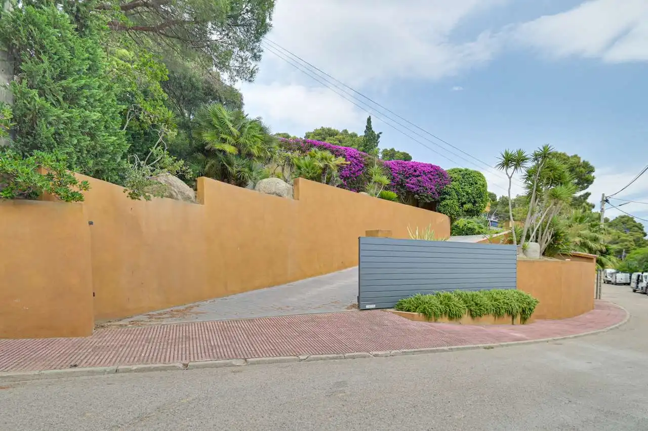 Vista exterior de Casa o chalet en venta en Palafrugell con Aire acondicionado, Calefacción y Jardín privado