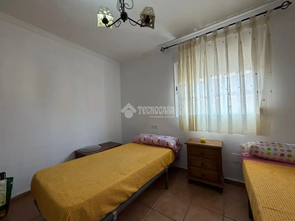 Habitación de Piso en venta en Málaga con Amueblado