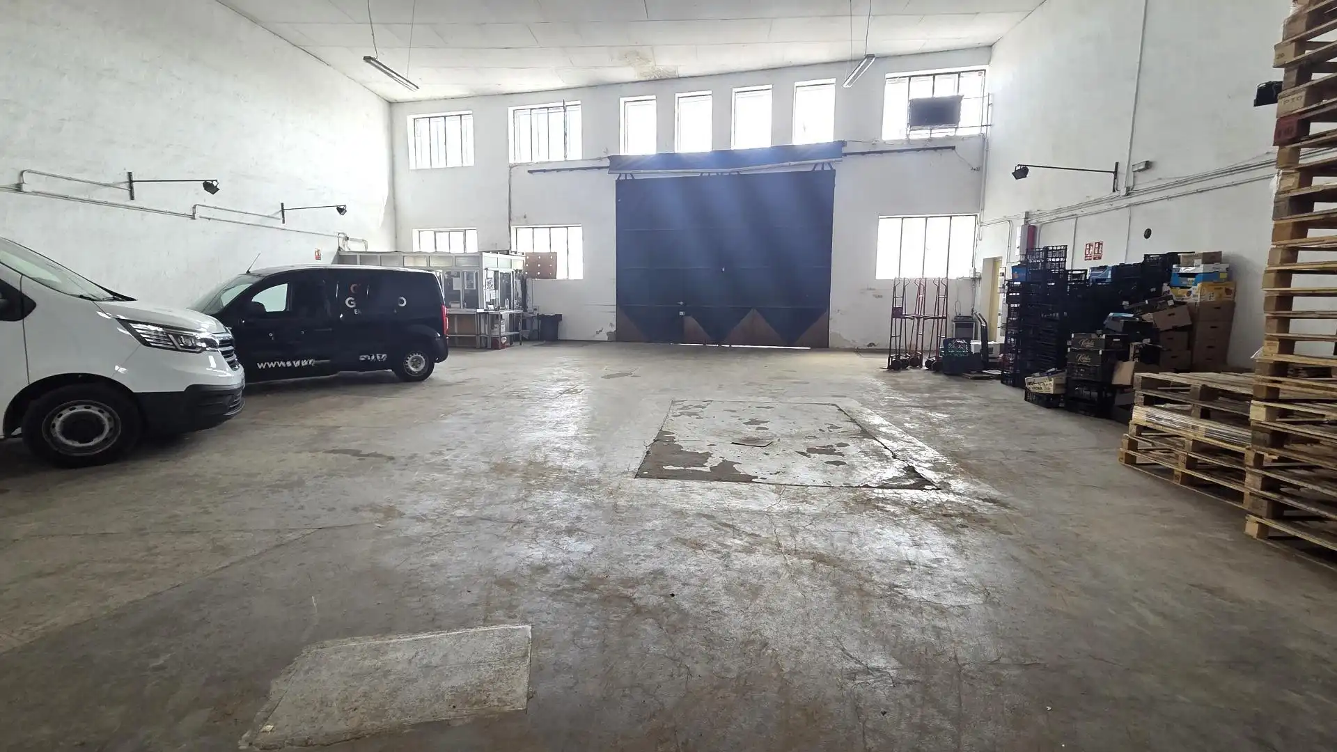 Nau industrial en venda en Ávila